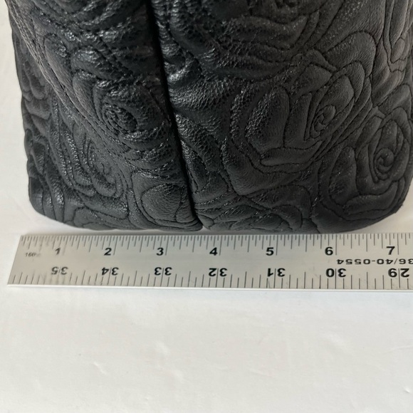 Betsey Johnson Black Quilted Rose Shoulder Tote Bag Black White Pink Bow Large - Picture 13 of 13